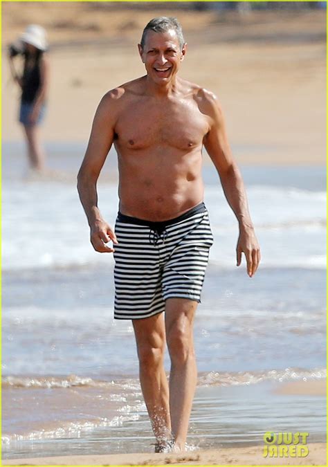 Jeff Goldblums Shirtless Beach Body Is Far From Extinct At 61 Photo