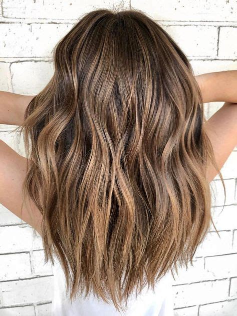 20 Fabulous Brown Hair With Blonde Highlights Looks To Love In 2020