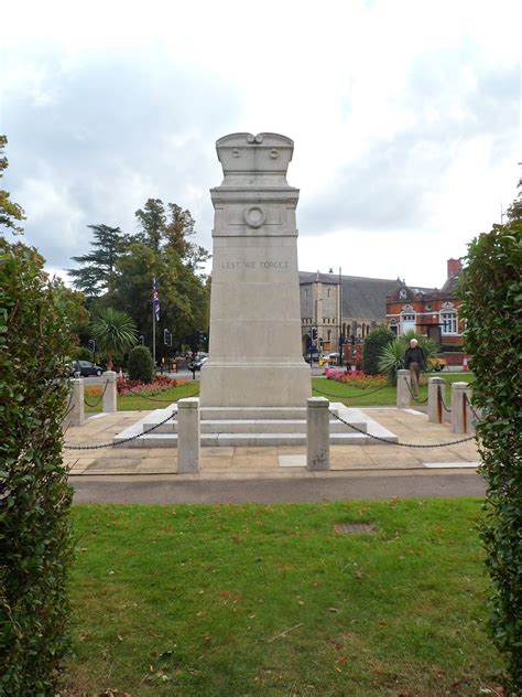 Enfield War Memorials Online