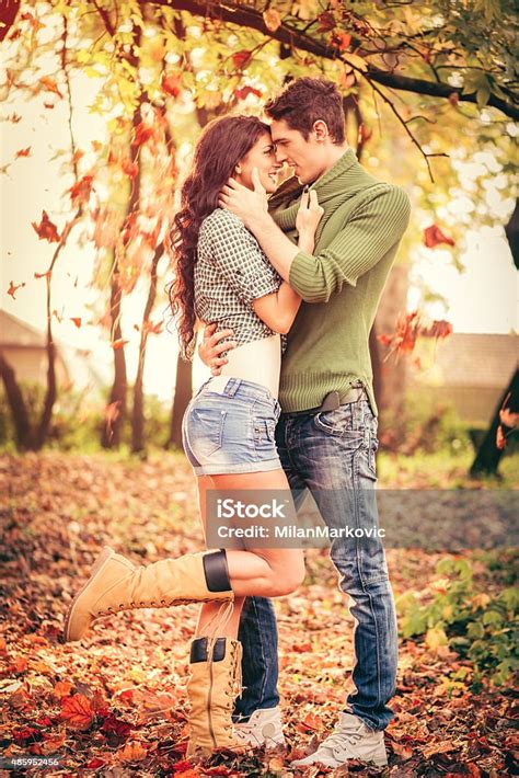 Autumn Romance Stock Photo And More Pictures Of 2015 Istock