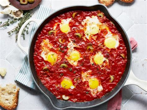 Eggs Poached In Tomato Olive Sauce Recipe Food Network Kitchen Food