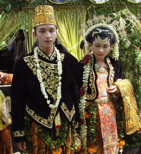 Modern Javanese Wedding Ceremony Indonesia