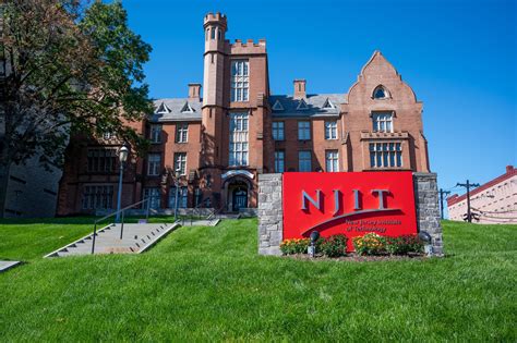 6 Highlander Programs Record Perfect Graduation Success Rates, NJIT