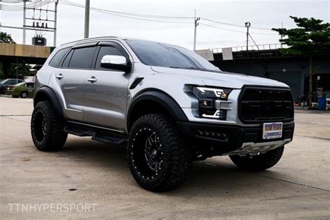 This Modified Ford Endeavour Looks Like An F 150 Raptor