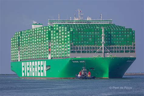 Biggest Cargo Ship In The World Evergreens Ever Ace Rpics