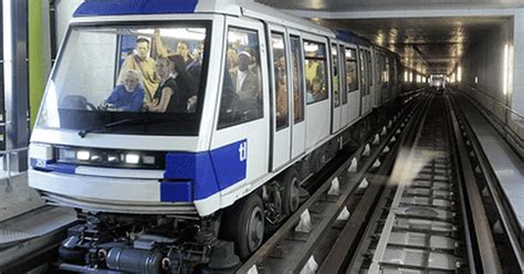 Metro flon, bus to place bel aire), +41 21 319 91 11,. Un métro entre la gare de Lausanne et la Pontaise? - rts ...