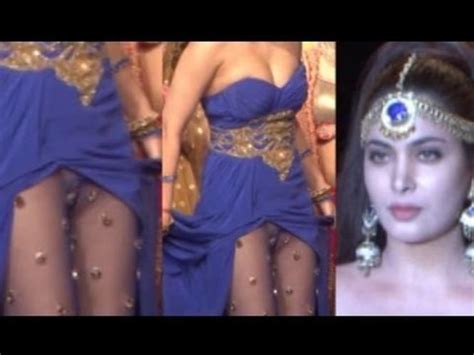 Ankita Shorey Hot Dress Malfunction