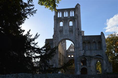 Abbaye De Jumièges En Jumièges Haute Normandie Mundo