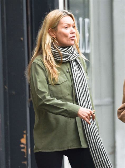 Kate Moss On A Rainy Day In London Gotceleb