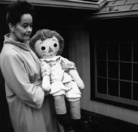 Paranormal Investigator Lorraine Warren Inspiration For The Conjuring
