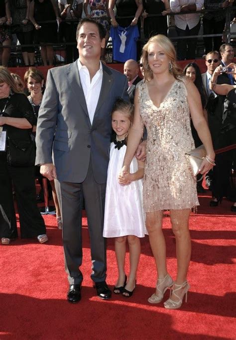 The Billionaire His Wife And His Daughter Mark Cuban Prom Dresses
