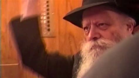 Purim Scenes With The Lubavitcher Rebbe 5751 Youtube
