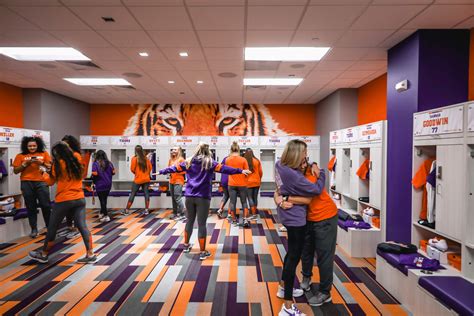 Softball Locker Room Reveal Clemson Tigers Official Athletics Site
