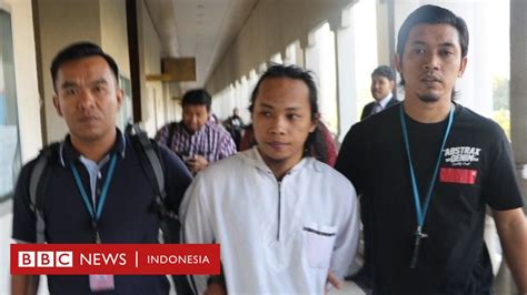 Siapakah mereka di sebalik ppim (persatuan pengguna penipu islam malaysia). Siapakah Mohd Al-Arsyi, TKI di Malaysia yang diadili ...