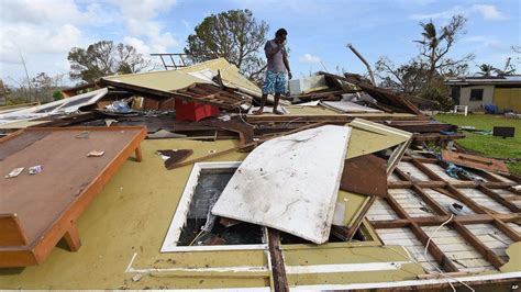 In Pictures Cyclone Pam Hits Vanuatu Bbc News