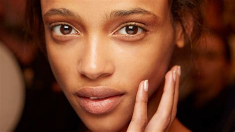 11 Genius Skin Care Tips Found On Reddit That Actually Work Glamour