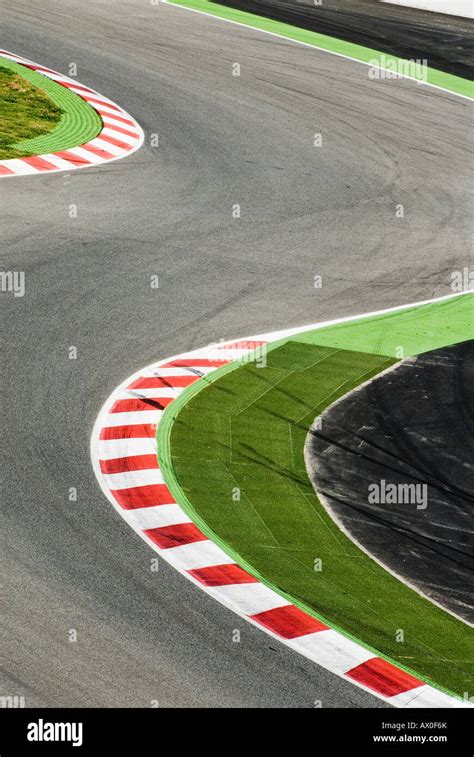 Double Bend Curve In Circuit Hi Res Stock Photography And Images Alamy