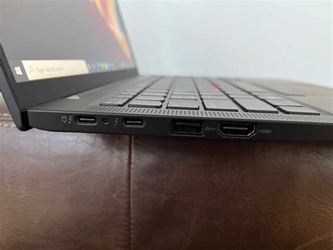 Lenovo Thinkpad X1 Carbon Review Gen 9 Goes To 1610 Pcworld