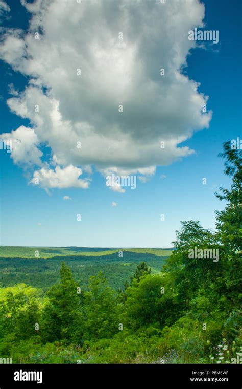 Deadman River Valley Hi Res Stock Photography And Images Alamy