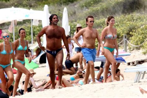 Maria Elena Boschi In Spiaggia A Formentera13 Blitz Quotidiano