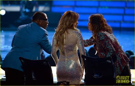 Jennifer Lopez American Idol Finale Performance Photo 2666039