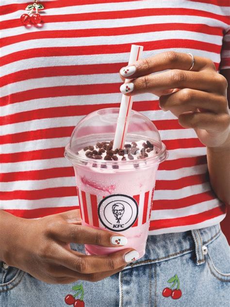 Kfc Strawberry Milkshake Fast Food Photography Tea Burgers And Shakes