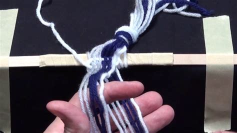 Basic Fingerweaving Part 3 Weaving Subsequent Rows Youtube