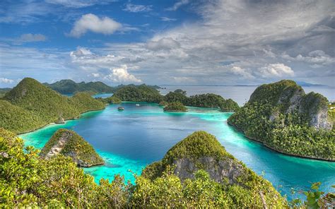 Vanuatu adalah negara yang dulunya bernama hebrides baru semasa masa kolonial. Raja Ampat Indonesia Beautiful Hd Wallpaper Islands With ...