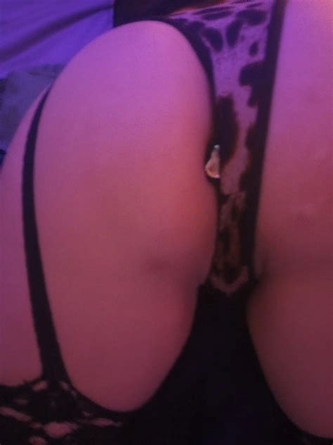 Just Some Naughty Pics Of My Sexy Ass Gf 8 Pics Xhamster
