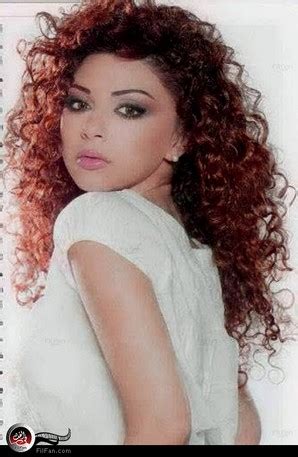 حينما توفي مصطفى متولي وصرخت رغدة. ميريام فارس تغني "الدنيا حلوة" بالخليجي | ألبوم | في الفن