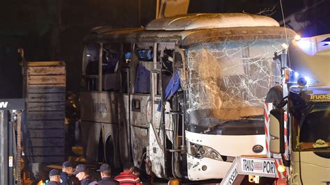 Four Killed After Bomb Blast Hits Tourist Bus Near Giza Pyramids In