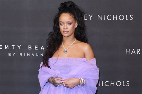 Rihanna Dazzles At Fenty Beauty Launch In London