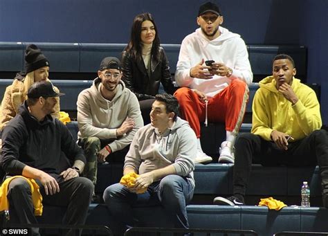 Page six first reported that simmons was dating jenner in march of last year. Kendall Jenner And Ben Simmons Cuddle Up At A College ...