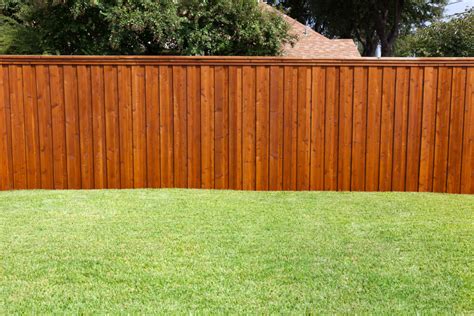 Fence Whats The Best Fence For Your Yard Apple Valley Eco Landscapes
