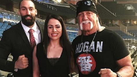 Photos Hulk Hogan And Kaitlyn Backstage At Wwe Tapings Last Night Ewrestling