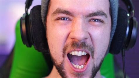 What Is Jacksepticeye Like When The Cameras Arent Looking