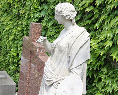 Tombe De Maurice Utrillo Montmartre Cimetière Saint Vincent