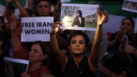 Clashes Global Protests Flare Over Death Of Iranian Woman Mahsa Amini Cbc News