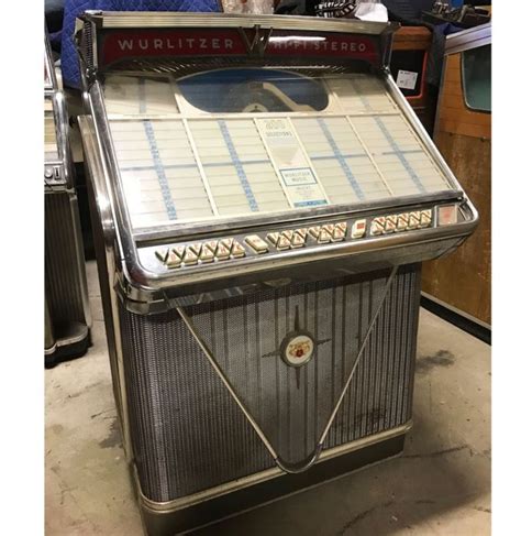 Wurlitzer 2400s Jukebox 1960 Original