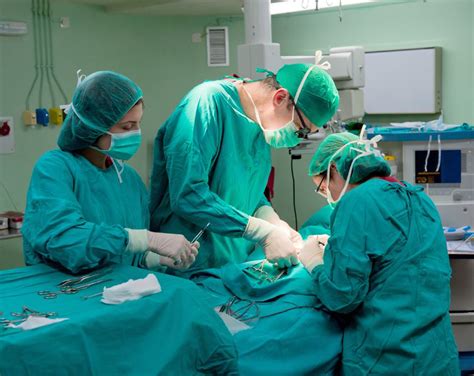 Conditions Treated With Minimally Invasive Spine Surgery