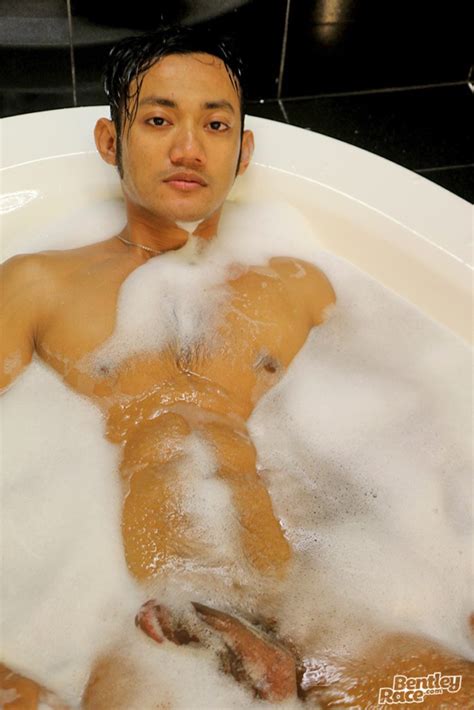 Sexy Cute Indonesian Guy Vino Rainz Drops His Speedos And Jerks His Huge Dick Nude Dude Sex Pics