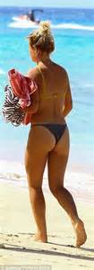 Mic S Jess Woodley Hits Sands In Bikini As She Continues Winter Break
