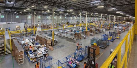 Inside An Amazon Warehouse During Peak Season The Red Phoenix