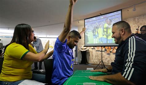 brazil fan who is deaf blind follows world cup with help the week