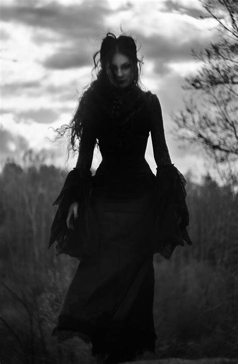 Pin By Ophelia Hunter On Photo Inspiration Concepts Goth Victorian