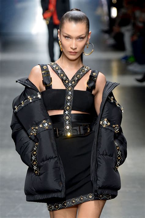 Bella Hadid At Versace Runway Show At Milan Fashion Week 01122019