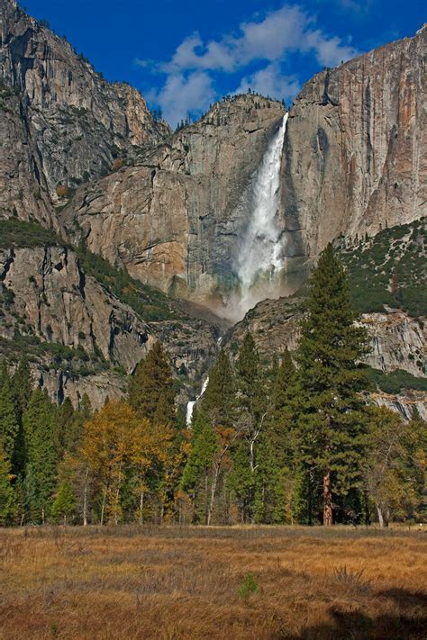 Yosemite Photos Yosemite In The Clouds Yosemite Peregrine Lodge