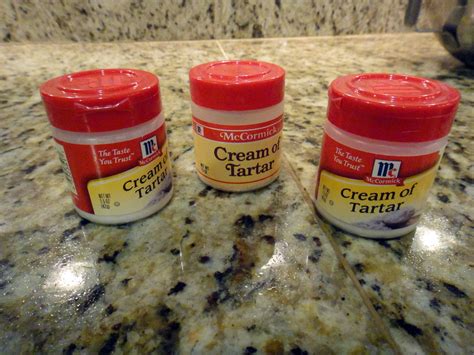 Royal icing with meringue powder. why use cream of tartar in royal icing