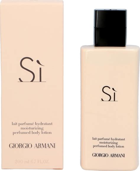 Giorgio Armani Si Perfumed Moisturizing Body Lotion 200 Ml