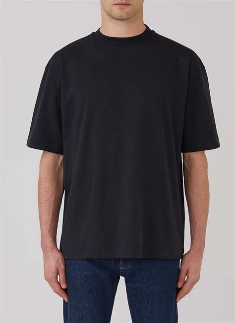 9724 Oversized T Shirt Mockup Black Branding Mockups File
